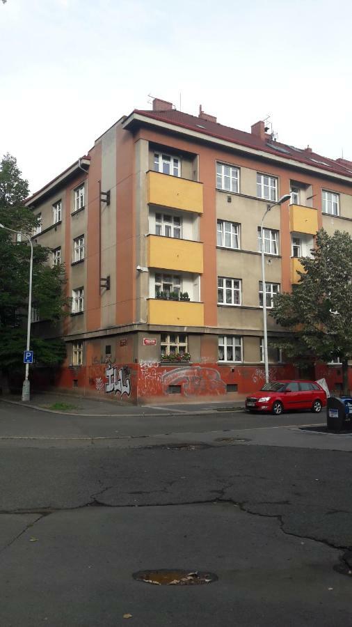 Vysocany Prag Exteriör bild